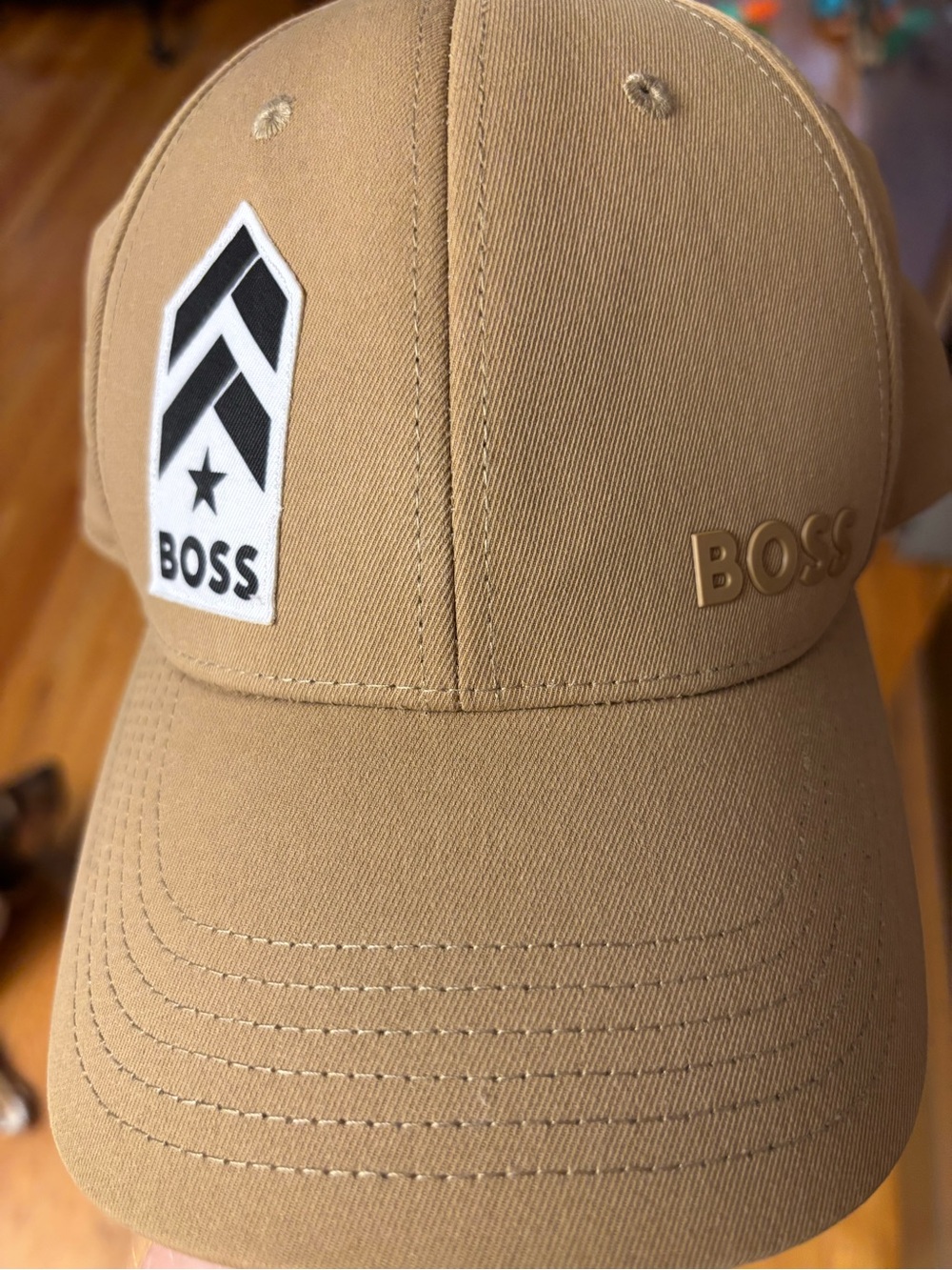 Beige Hugo boss hat